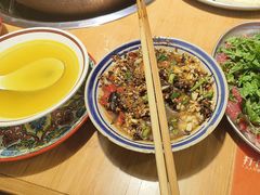 -洱火云南酸菜牛肉火锅(石景山当代商城店)