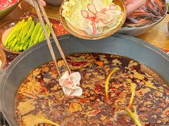 -赵美丽·重庆社区火锅·直营店(火车东站·中豪国际店)