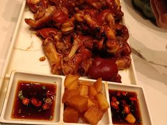 -老周家酱卤猪蹄私房菜(克拉玛依西街店)