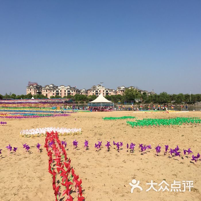 湘家荡月亮湾沙滩