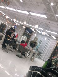 -5M HAIR SALON