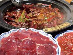 -爱你您·自家鱼塘·活水喷泉鱼火锅(八里店)