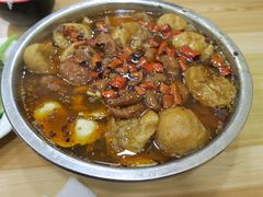 酸菜鱼加肥肠面筋泡-黑皮酸菜鱼(绣花巷店)