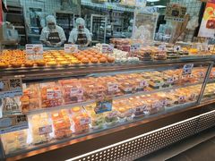 -鲍师傅糕点(江苏路店)