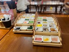 -香麒园·过桥米线·南湖雅宴