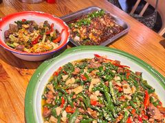 -兔槽江湖菜·重庆璧山兔(水围店)