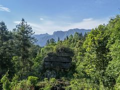 -梭布垭石林景区