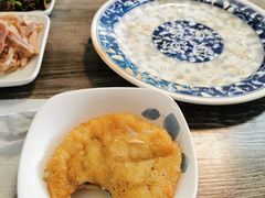 -车库美食餐厅