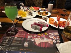 -四海一家自助餐(益田假日广场店)