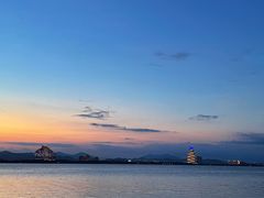 -蜈支洲岛珊瑚酒店临海阁中餐厅