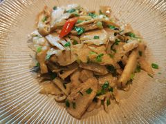 炒西双版纳金刚笋-半山腰·云南菜(侨福芳草地店)