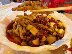 鹤江桥油焖鸡爪-鹤江桥·红油牛肉粉(SKP店)