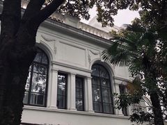-上海市工艺美术博物馆