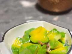 滇味生焖小瓜-福照楼汽锅鸡·云南菜(火车站锦江店)