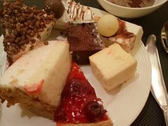 -岷山饭店-芝芝自助餐厅