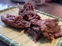 -东口码头·烧鸽子·鱼头泡饼·地方菜(金鹰悦城店)