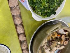 -盛得农家美食·无花果浸鸡·古法烧鸡·竹筒饭(白水寨森林海店)