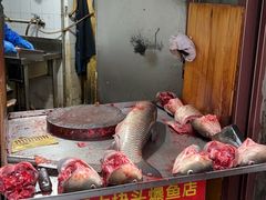 -梅记大块头爆鱼店(乍浦路店)