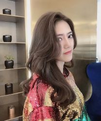 -东秀护肤造型
