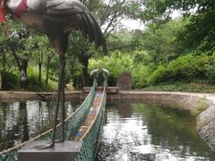 -雪山彩虹谷景区