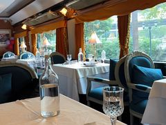 -火车头法国西餐厅