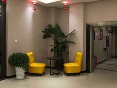 -如家旗下-成都蜀汉东路一品天下地铁站睿柏·云酒店