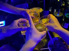 -简奥斯汀·赫本酒吧