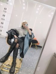 -DL HAIR SALON