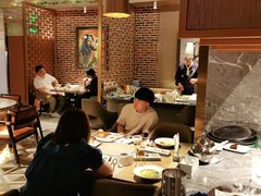 大堂-额尔敦牛厨师铜板烧
