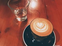 -Be Lived Cafe比例咖啡(摩天轮店)