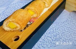 Golden Mango Sweet Thin Pancake