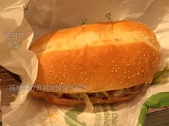桂林酸竹笋风味板烧鸡腿堡-麦当劳(沙井京基百纳广场店)