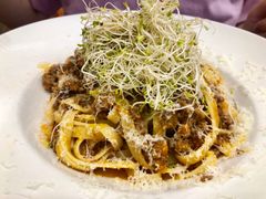 -FLOVIE FLORIST CAFE