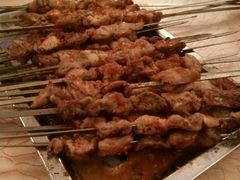 -牧场烧烤餐饮广场