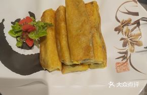 Sea Cucumber and Chives Dumplings