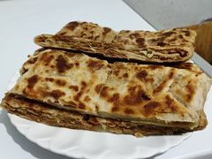 -溢心园香河肉饼总店