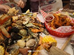 -Crab Pot Restaurant