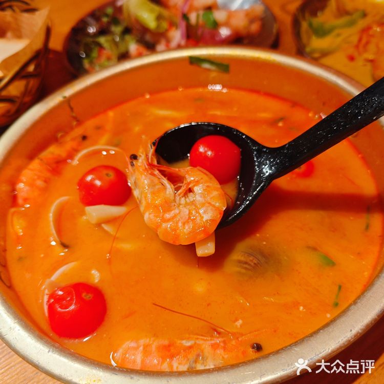 一口到泰德兰～咖喱、冬阴功、泰奶[爱心]