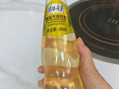 -毛辣果·贵州红酸汤牛肉火锅(西单店)