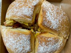 双重芝士德式肠-BreadTalk面包新语·烘焙蛋糕(富力海珠城店)