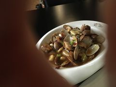 -西街夜油条·麻团包乌饭