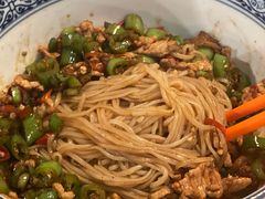 -赣南粉局·江西小炒·锅气炒粉(人民广场店)