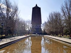 -玲珑塔公园