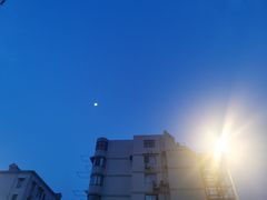 -星巴克(上海虹桥站2A检票口)