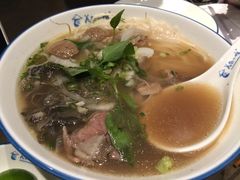 -美奈小馆·越南料理(中航城君尚购物中心店)