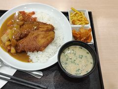 玉子唐扬鲷鱼咖喱饭-吉野家(上海美罗城店)
