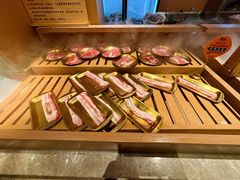 -梨花甄选自助烤肉(小寨原力场店)