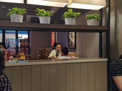-肯德基(鲁迅路店)