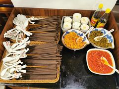 -双燕楼·手工馄饨·汤面小吃(世纪汇店)