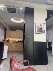 -侨治发型